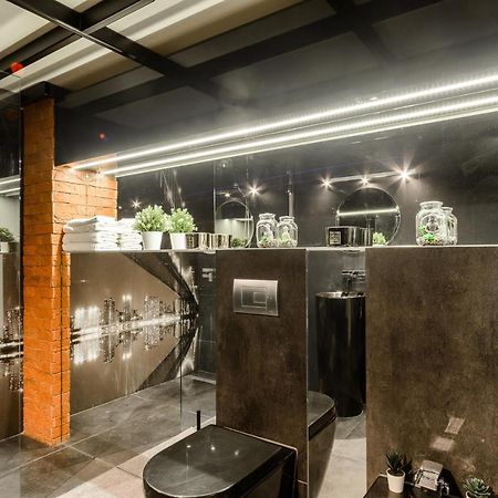 Nice Two-Level Loft In Tobaco Park ウッチ エクステリア 写真